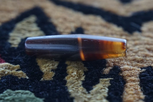 Ancient Indo Tibetan Chung dzi bead AT-05