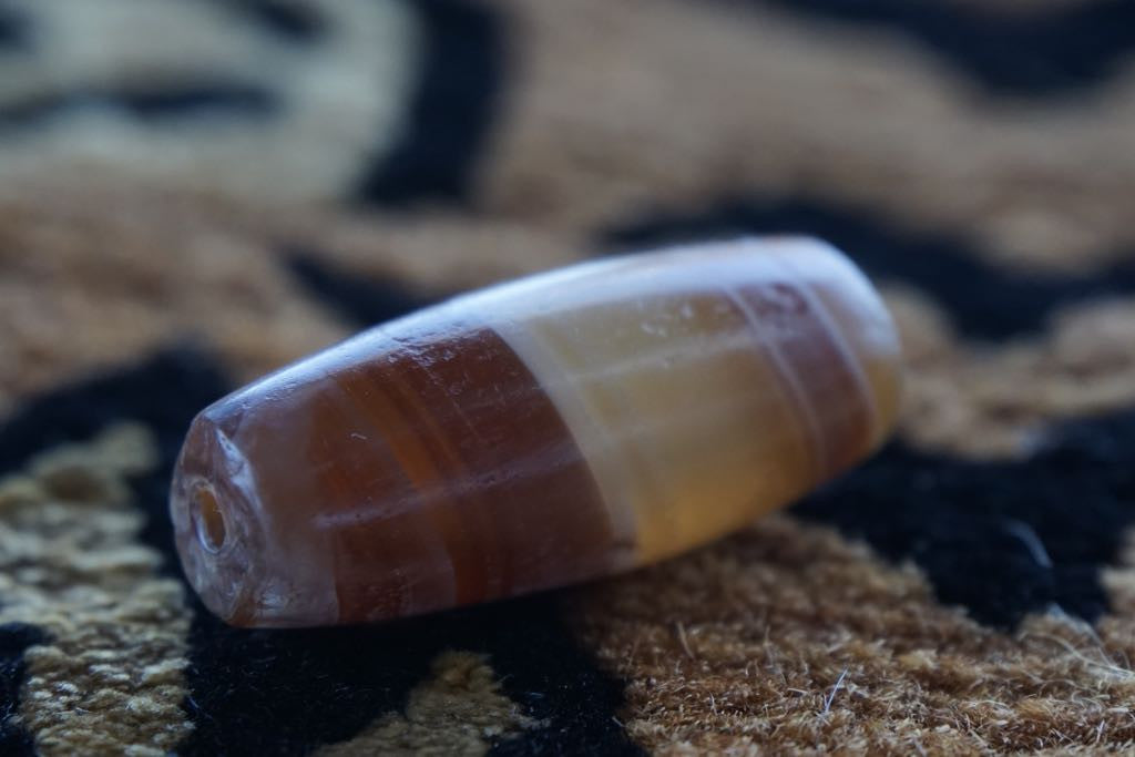Ancient Indo Tibetan Chung dzi bead AT-14