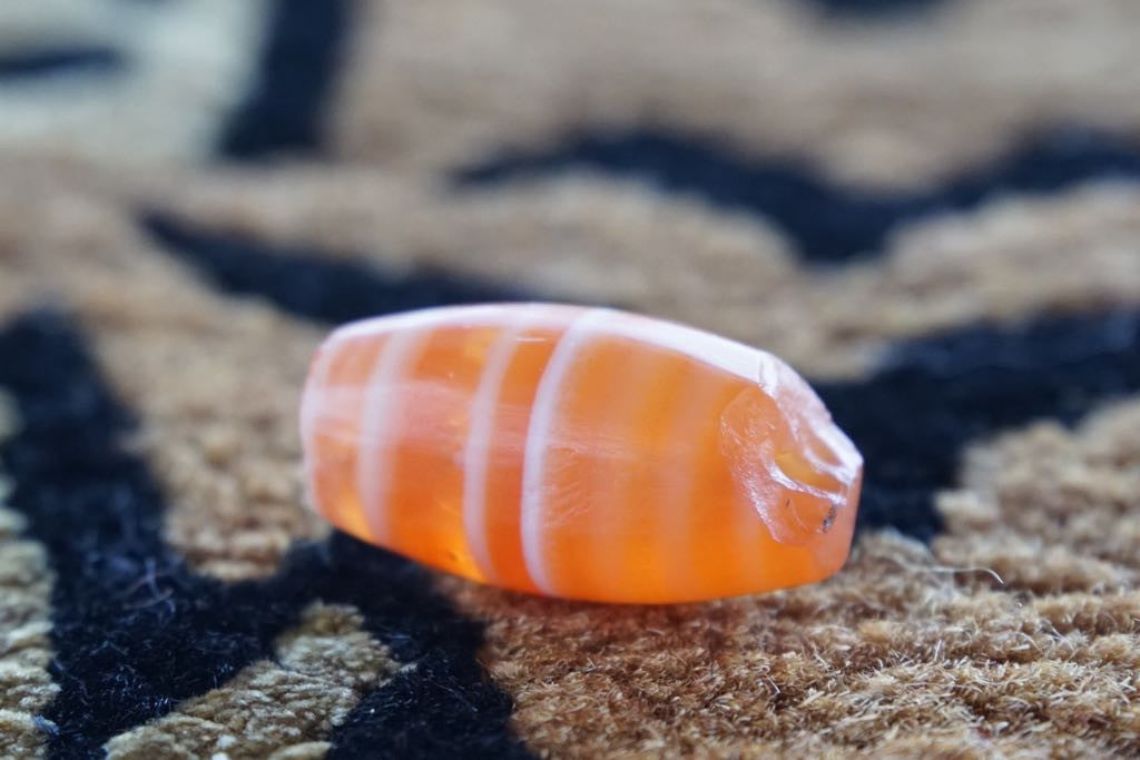 Ancient Indo Tibetan Chung dzi bead AT-12