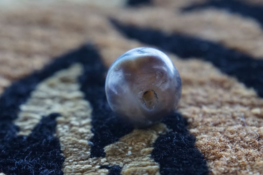 Ancient Indo Tibetan sulemani bead AT-17