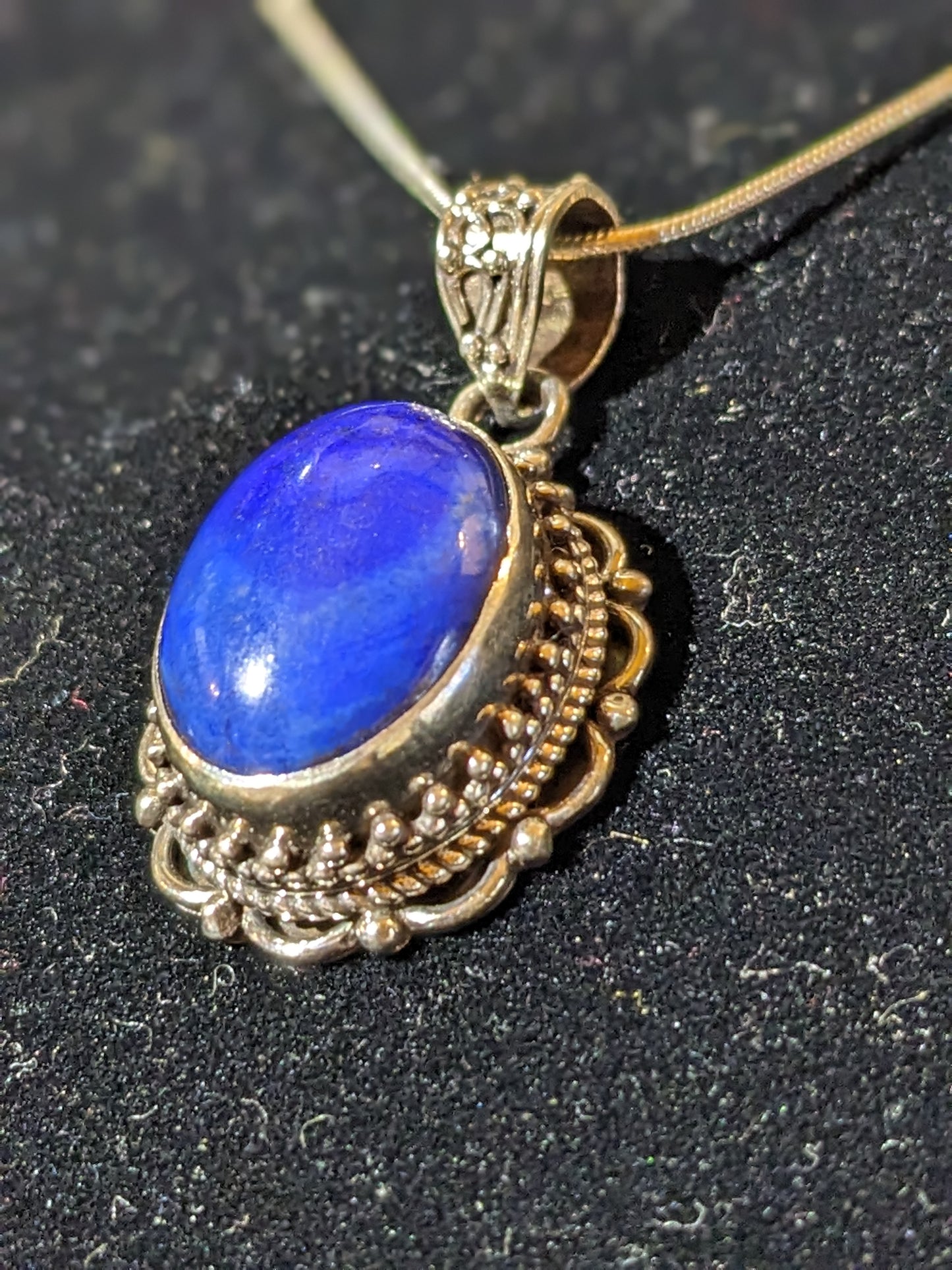 Sterling Silver Pendant With Lapis Lazuli