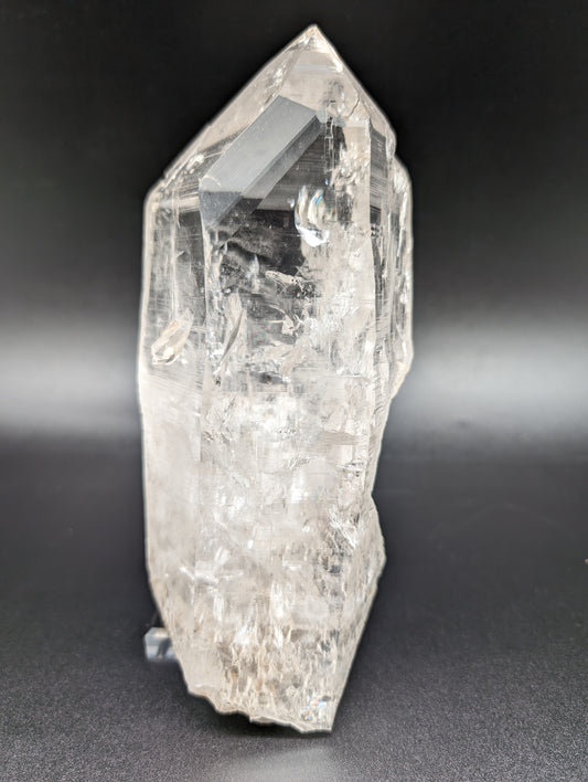 Himalayan quartz crystal 02